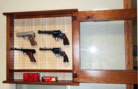 620 Pine Pistol Cabinet